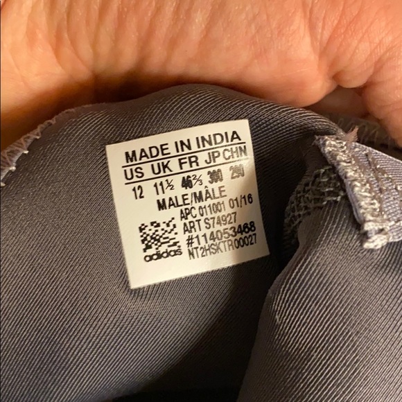 Adidas shoes - Picture 6 of 6